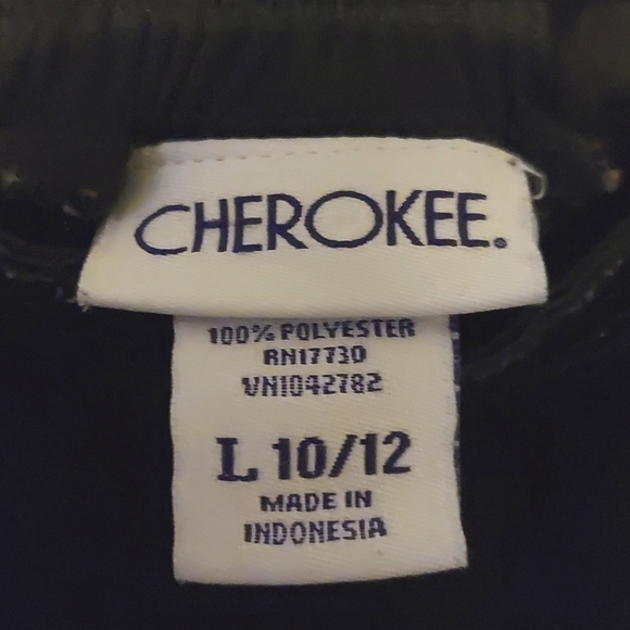 Cherokee Black sequin lining on the waist ruffle all around - Picture 3 of 3